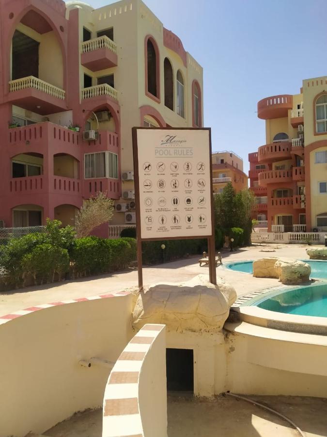 Апартаменты 2 Bedroom With Pool View